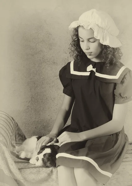 Victorian girl with dog — Stock Photo, Image