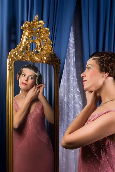 Vintage woman in mirror — Stock Photo, Image