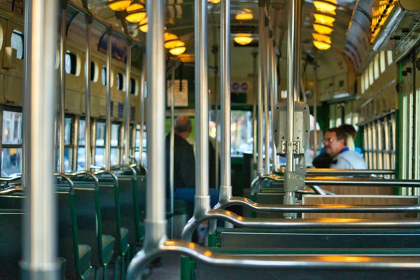 San Francisco Estados Unidos Novembro 2013 Interior Histórico Teleférico Com — Fotografia de Stock