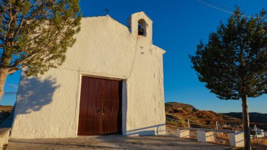 Galera 'da bir tepe, Granada ili Huscar ilçesine bağlı bir belediye, İspanya' nın Endülüs özerk bölgesinde bir kilise.