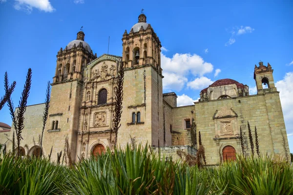 Iglesia Santo Domingo Guzmn Oaxaca México — Foto de Stock