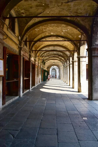 Een Prachtige Doorgang Venetië Italië — Stockfoto