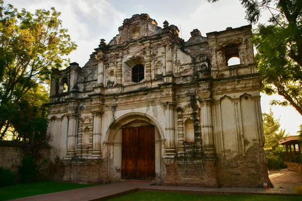 산호세 San Jose Viejo 과테말라 구아에 가톨릭 교회이다 — 스톡 사진