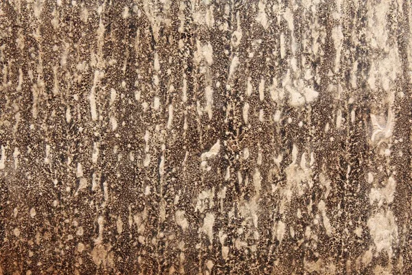 Kirli çatı malzemelerinin desenli gözenekli yüzeyi