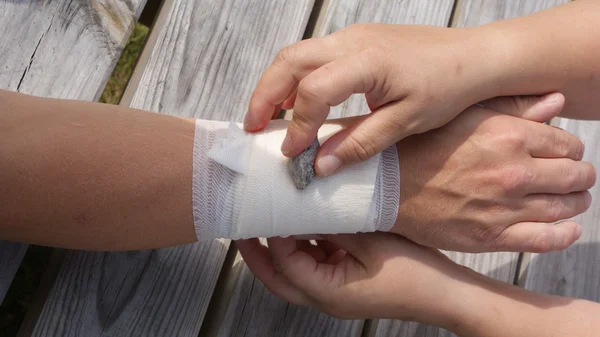 Dressing av sår — Stockfoto