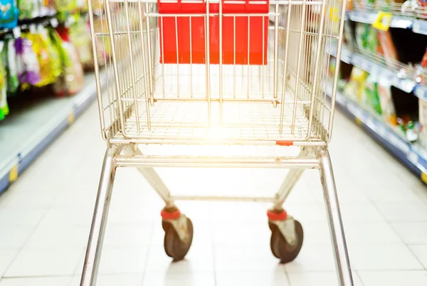 Supermarket Shopping Cart — Stock Photo, Image