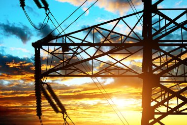 Yüksek voltaj iletisi