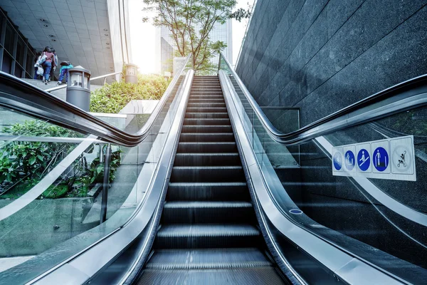 Κυλιόμενες σκάλες Κίνα Guangzhou δρόμους — Φωτογραφία Αρχείου