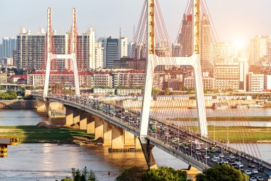 Modern Şehir Köprüsü