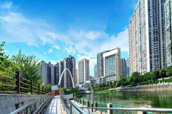 Edificios Altos Modernos Puente Paisaje Ciudad Guiyang China — Foto de Stock