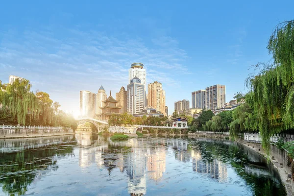 Moderna Höga Byggnader Och Bro Guiyang Stadslandskap Kina — Stockfoto