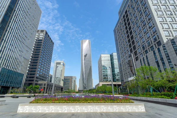 Straatlandschap Pleinen Hoge Gebouwen Ningbo China — Stockfoto