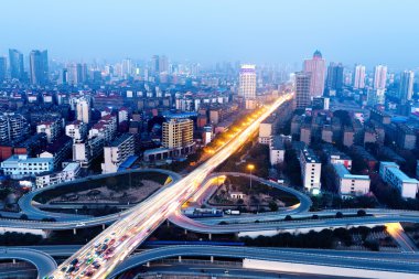 gece modern kentsel Viyadüğü