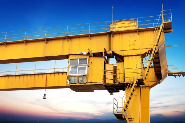 Bridge crane — Stock Photo, Image