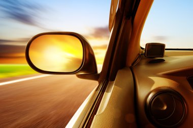 yüksek hızlı araba