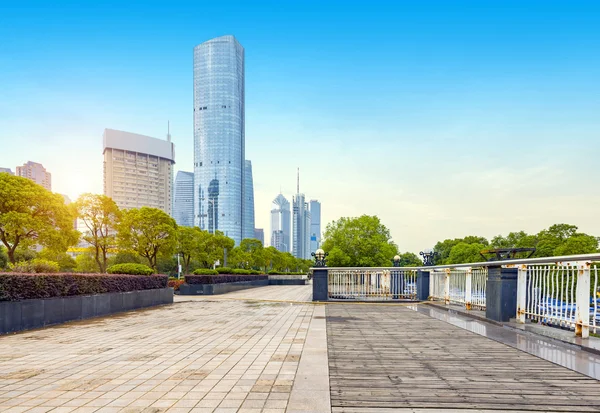 Arranha-céus em Shanghai, China — Fotografia de Stock