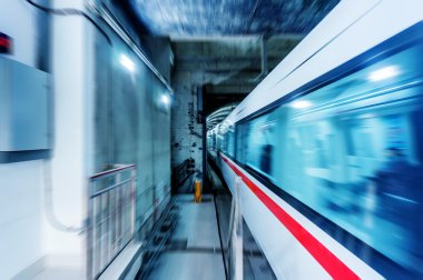 Hareket Bulanıklığı metro