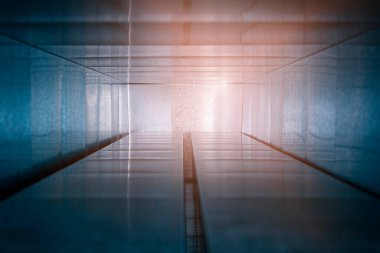 Kanalın içinde görünüm, geniş kare bölüm, bulanık önplan ve arkaplan Bokeh etkisi ile