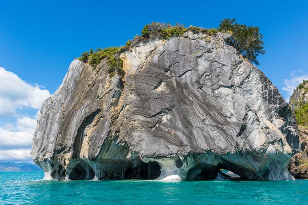 Marmor grottor i sjön General Carrera (Chile) — Stockfoto