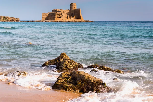 カーポ ・ リッツート、カラブリア (イタリアのル カステラの城) — ストック写真