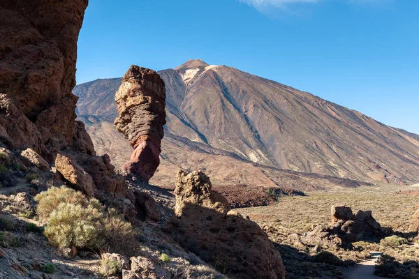 ロック シンチャドとテイデ火山のピーク テイデ国立公園 テネリフェ島 スペイン — ストック写真