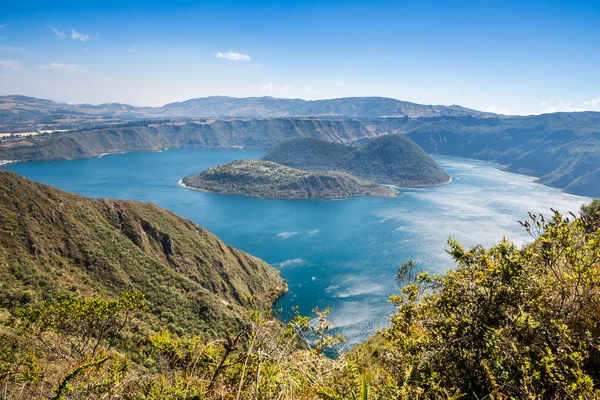 厄瓜多尔Cotacachi-Cayapas保护区Cuicocha火山口湖 — 图库照片
