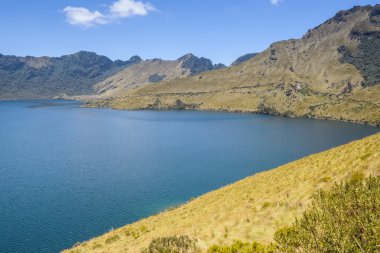 Caricocha Mojanda göllerde, Ecuador