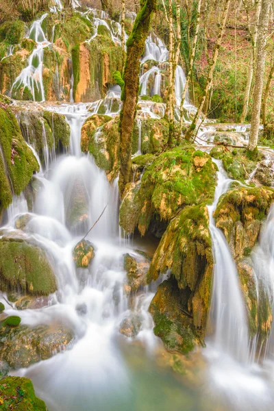 Entzia dağ silsilesi (İspanya, şelaleler) — Stok fotoğraf