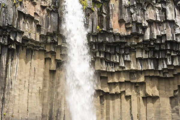 Svartifoss 瀑布冰岛 — 图库照片