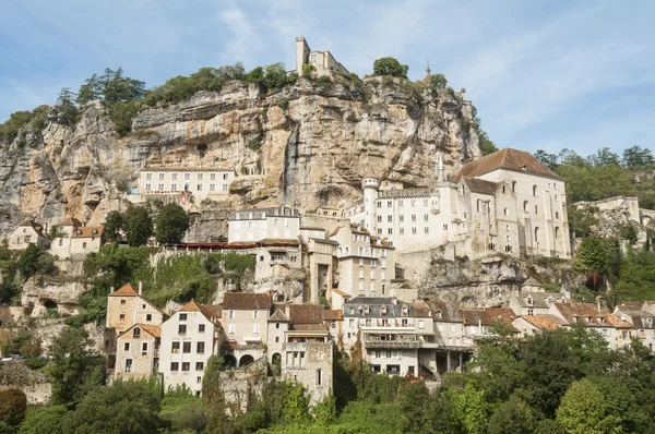 A aldeia de Rocamadour em Midi-Pyrenees (França ) — Fotografia de Stock