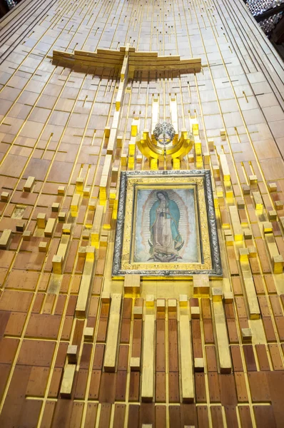 Pintura de la Virgen de Guadalupe, Santuario de Guadalupe en la ciudad de México —  Fotos de Stock