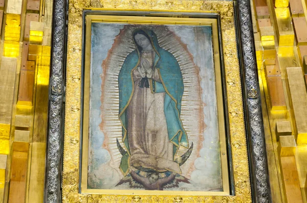 Painting of Guadalupe Virgin, Guadalupe Shrine in Mexico city — Stock Photo, Image