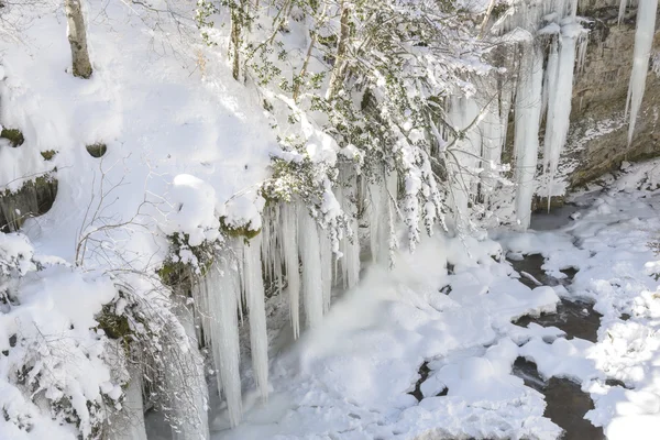 Frozen waterfall of Puente Ra, La Rioja (Spain) — Stock Photo, Image