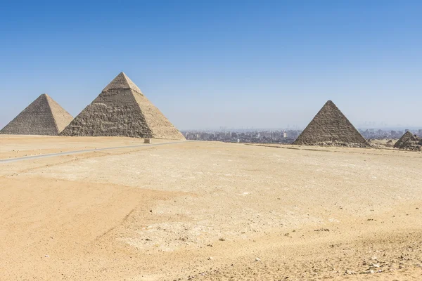 Widok ogólny, piramidy w Gizie, Egipt — Zdjęcie stockowe