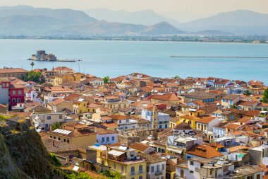 Palamidi Kalesi, Yunanistan'dan görülen Nafplion Köyü