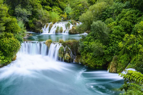 Cascate nel Parco Nazionale di Krka, Croazia — Foto Stock