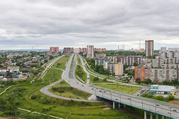 Perm Rusia Junio 2020 Vista Carretera Circunvalación Entre Ciudad Los — Foto de Stock