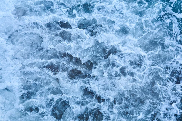 Φόντο Υφή Θυελλώδη Νερά Κύματα Και Αφρό — Φωτογραφία Αρχείου