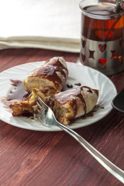 Muz ve çikolata sır ile nefes kesti