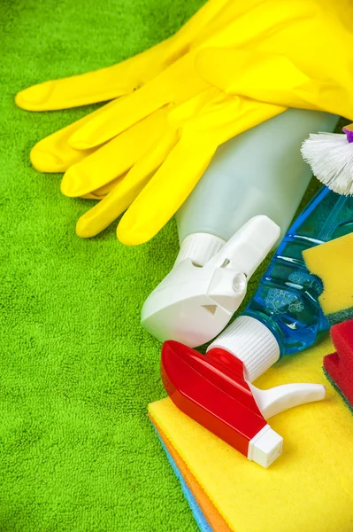 Équipement de nettoyage coloré . — Photo