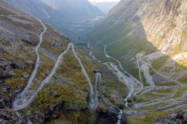 Trollstigen resmi