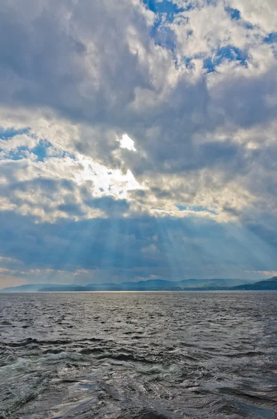 Dark sky above river — Stock Photo, Image