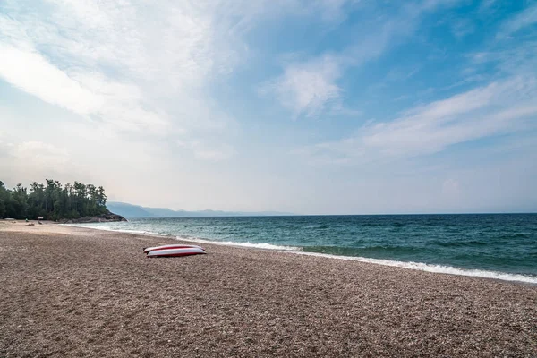 Dua Singke Kayak Pantai Danau Superior Kanada — Stok Foto