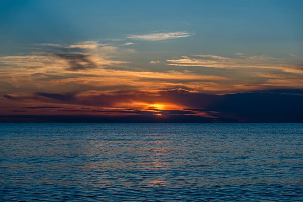 Západ Slunce Nad Povrchem Krásného Jezera Superior — Stock fotografie