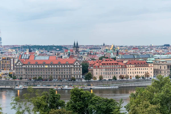 Prag Şehir Evleri Köprüler Binaların Manzarası — Stok fotoğraf