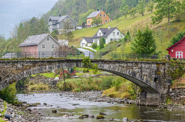 Sall Fluss Und Brücke Trüben Tagen Norwegen — Stockfoto