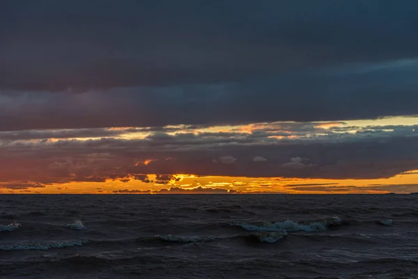 Tramonto Colorato Sopra Acqua Del Lago Superiore Canada — Foto Stock