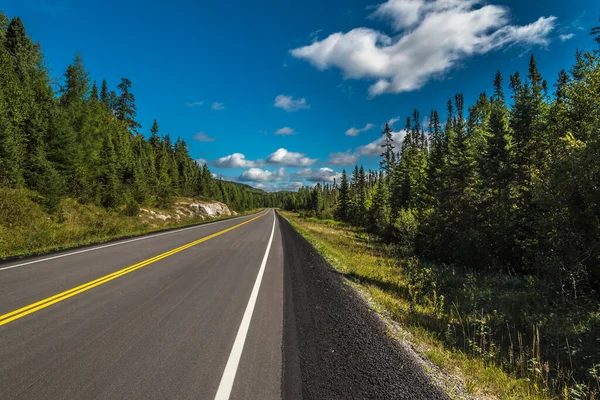 Trans Canada Snelweg Buurt Van Superior Lake Kust — Stockfoto