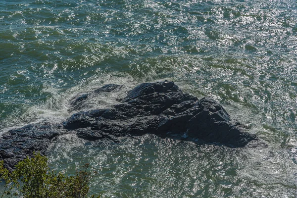 Orilla Rocosa Del Lago Superior Canadá — Foto de Stock