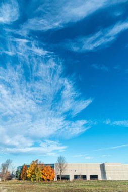 Sonbaharda iş inşaatı. Markham, Kanada